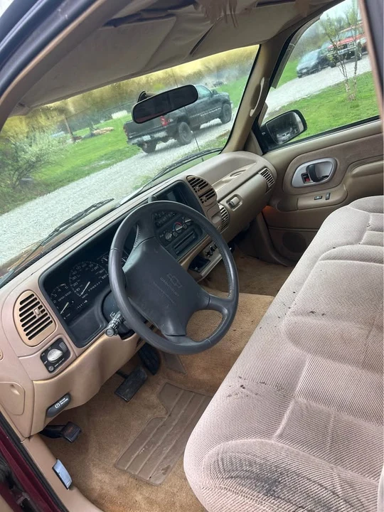 1995 Chevrolet C/K 4th Gen - Image 6 of 17