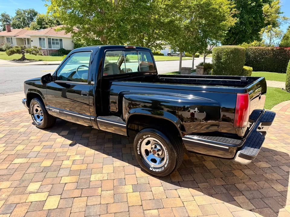 1995 Chevrolet C/K 4th Gen - Image 2 of 20