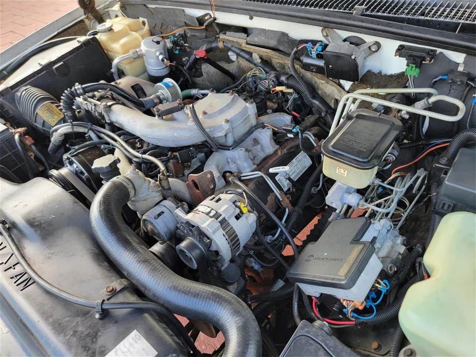1995 Chevrolet C/K 4th Gen - Image 29 of 31