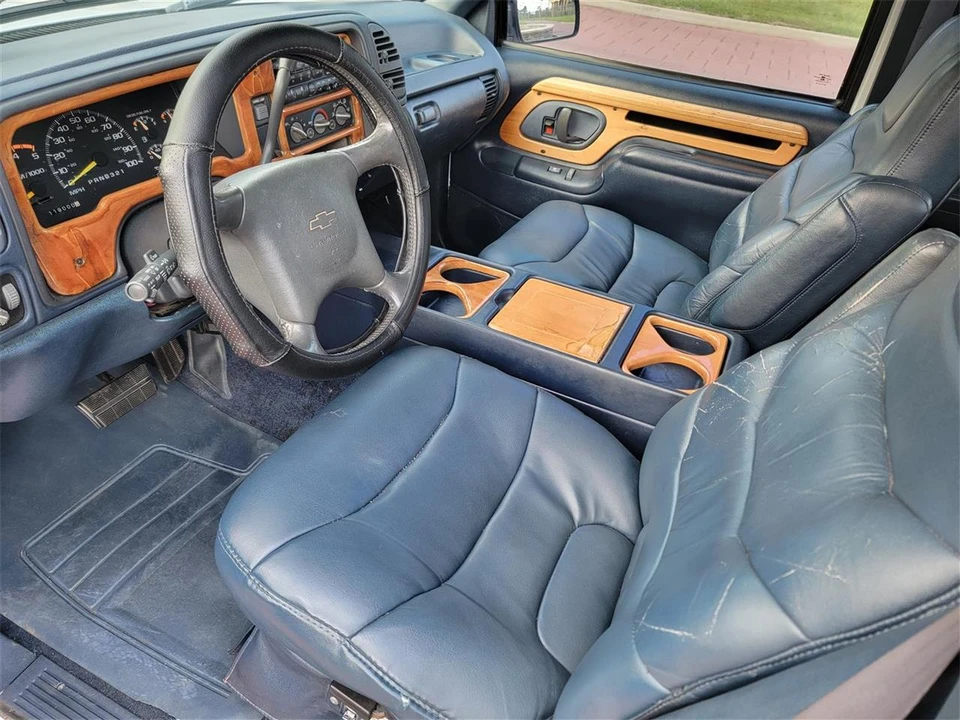 1995 Chevrolet C/K 4th Gen - Image 20 of 31