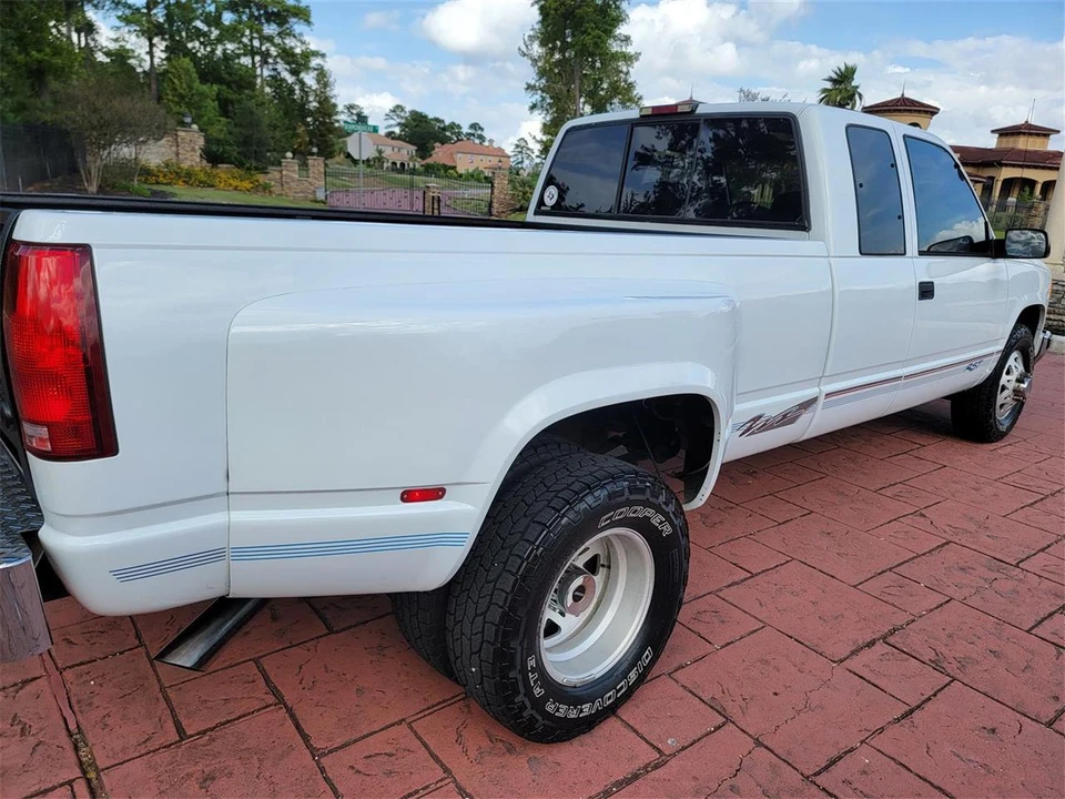 1995 Chevrolet C/K 4th Gen - Image 10 of 31