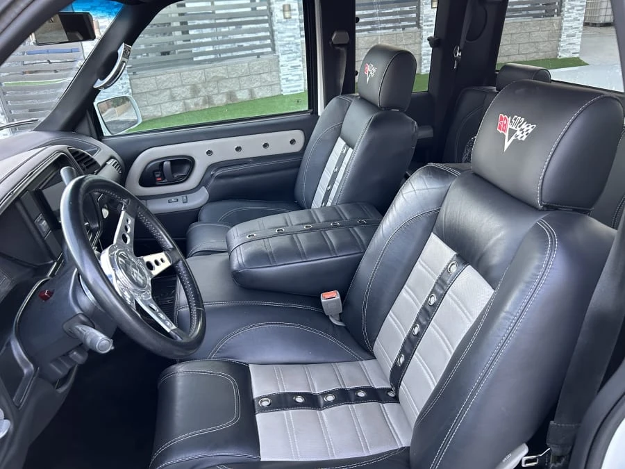 1995 Chevrolet C/K 4th Gen - Image 10 of 17