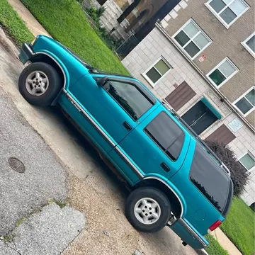 1995 Chevrolet Blazer LS Sport Utility 4D