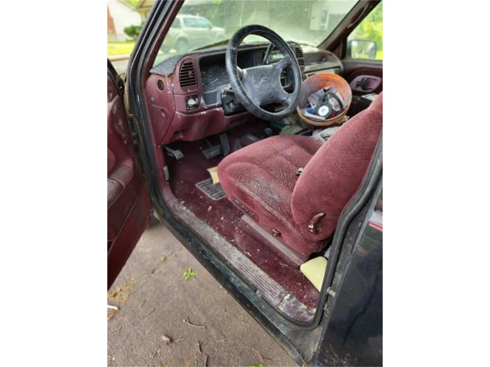 1995 Chevrolet C/K 4th Gen - Image 2 of 12
