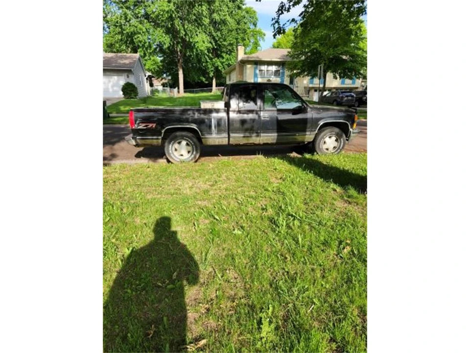 1995 Chevrolet C/K 4th Gen - Image 9 of 12