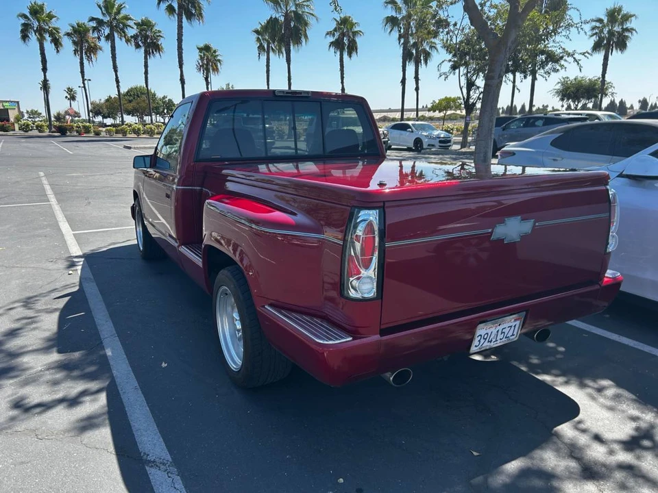 1995 Chevrolet C/K 4th Gen - Image 2 of 13