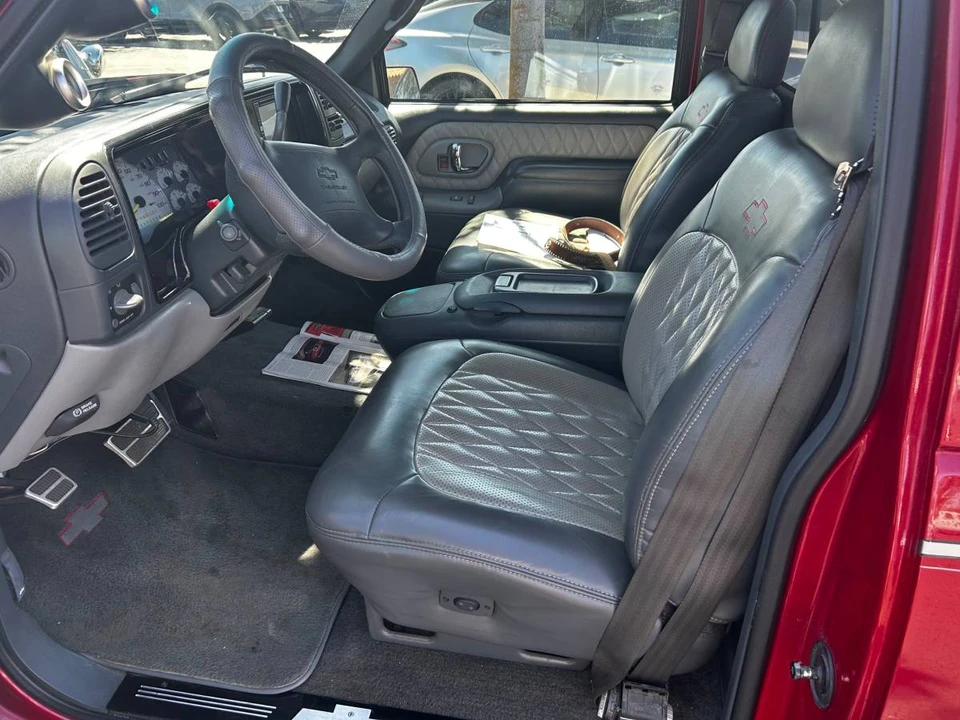 1995 Chevrolet C/K 4th Gen - Image 5 of 13