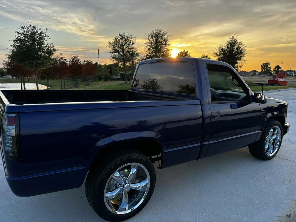 1995 Chevrolet C/K 4th Gen - Image 5 of 31