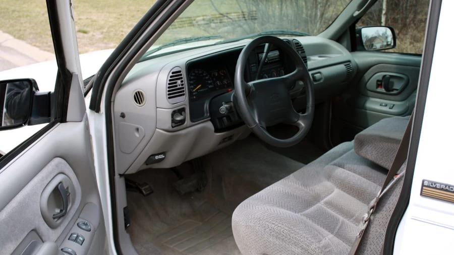 1995 Chevrolet C/K 4th Gen - Image 4 of 8