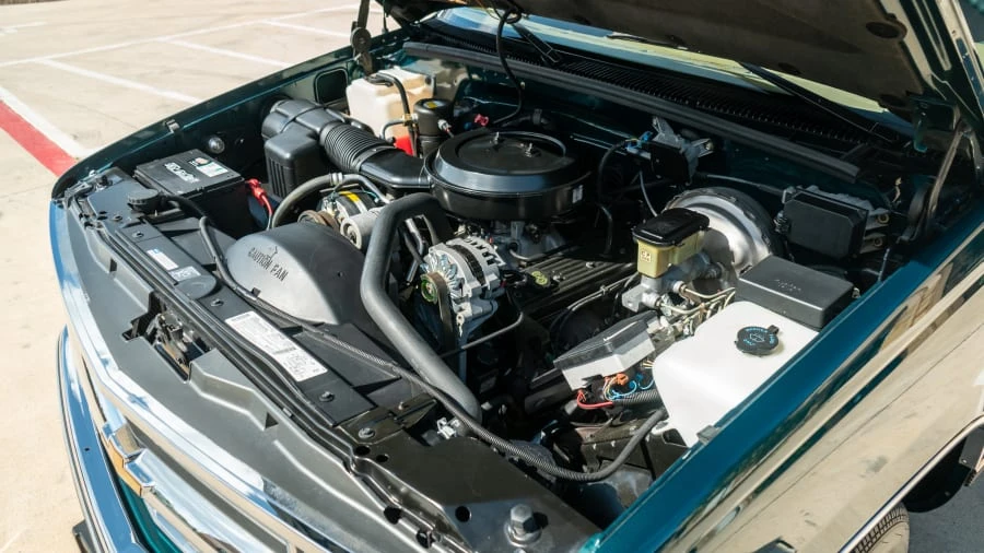 1995 Chevrolet C/K 4th Gen - Image 6 of 12