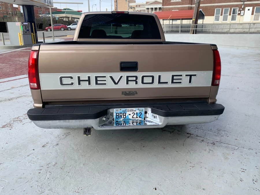 1995 Chevrolet C/K 4th Gen - Image 10 of 11