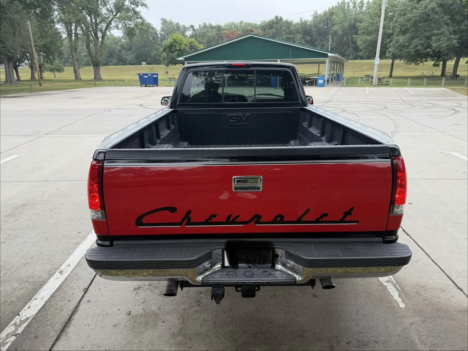 1995 Chevrolet C/K 4th Gen - Image 10 of 31