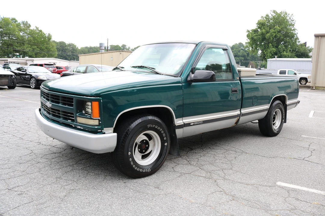 1995 Chevrolet C/K 4th Gen - Image 4 of 31