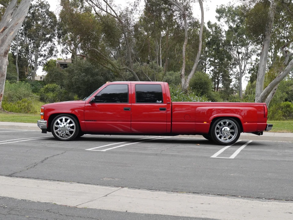 1995 Chevrolet C/K 4th Gen - Image 4 of 31