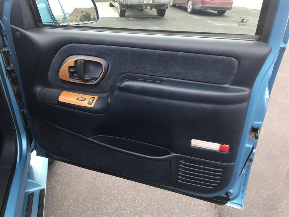 1995 Chevrolet C/K 4th Gen - Image 18 of 31