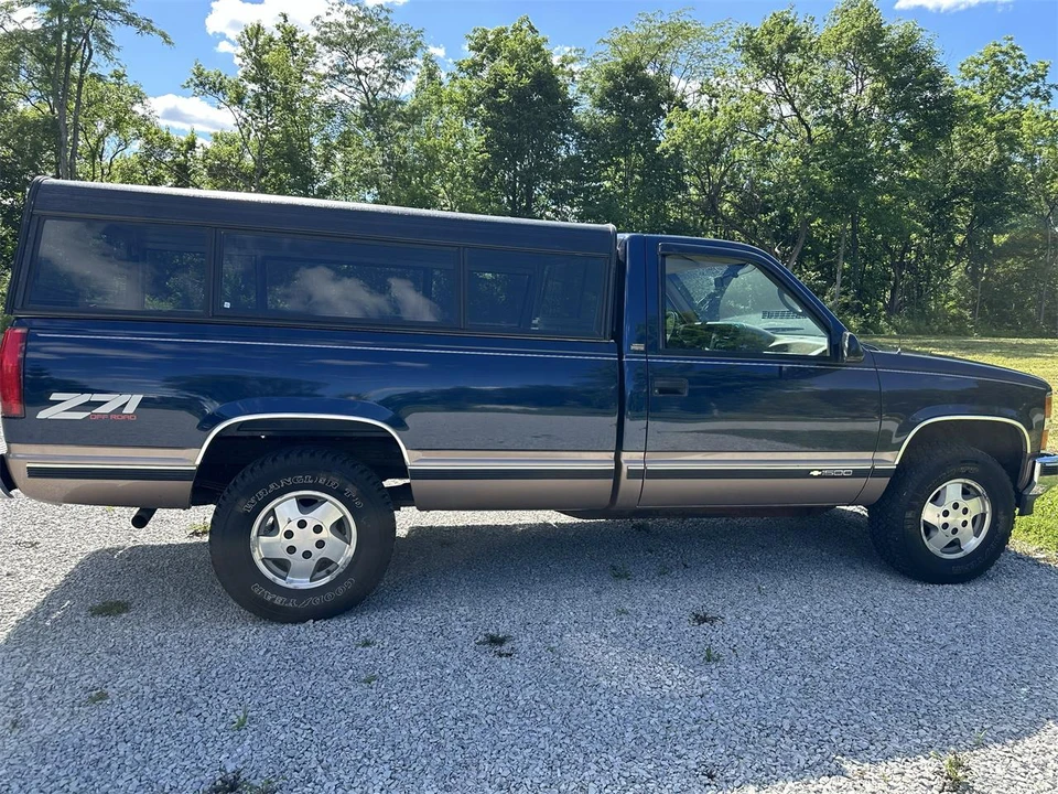 1995 Chevrolet C/K 4th Gen - Image 5 of 23