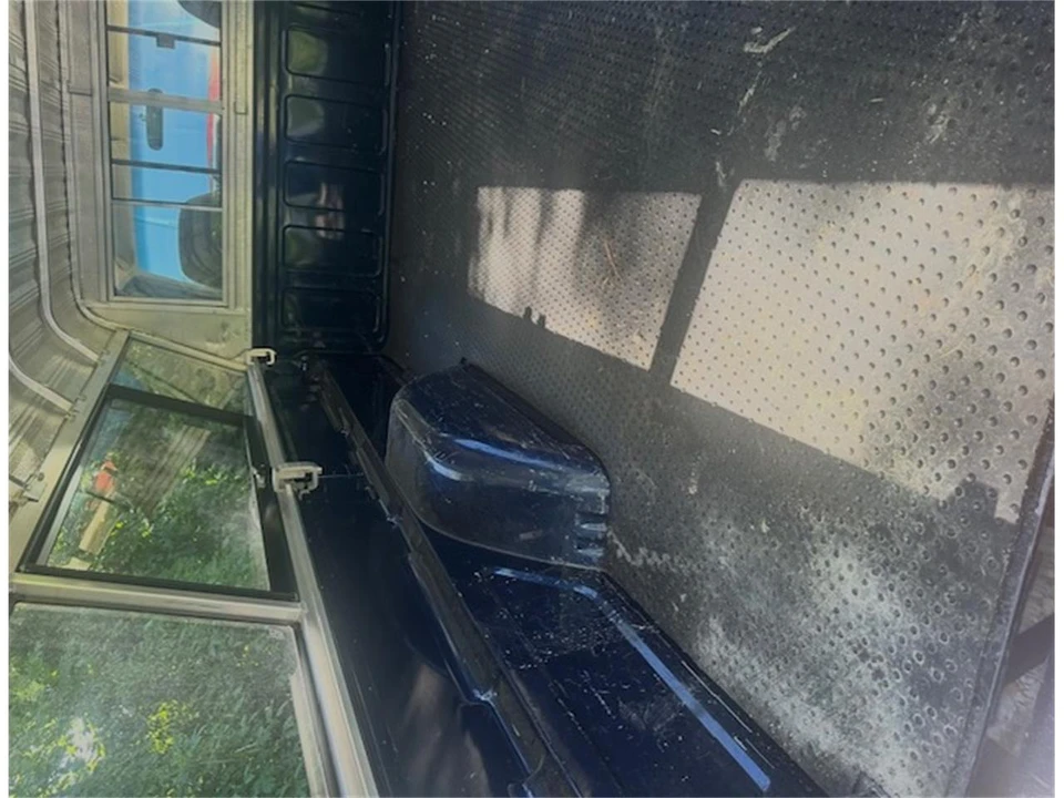 1995 Chevrolet C/K 4th Gen - Image 11 of 23