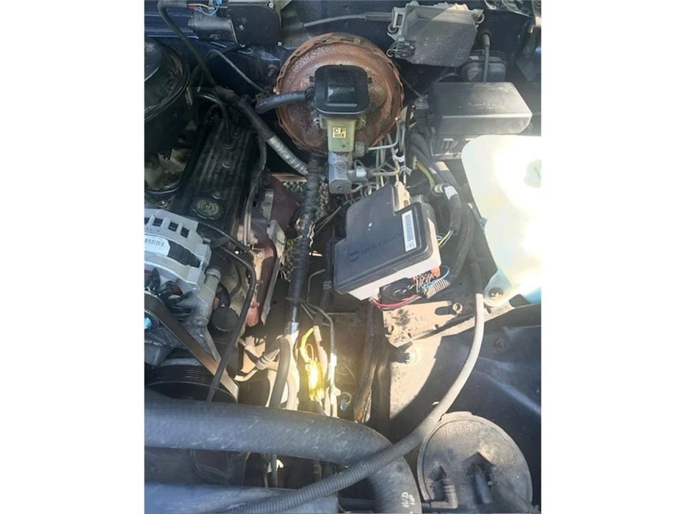 1995 Chevrolet C/K 4th Gen - Image 19 of 23