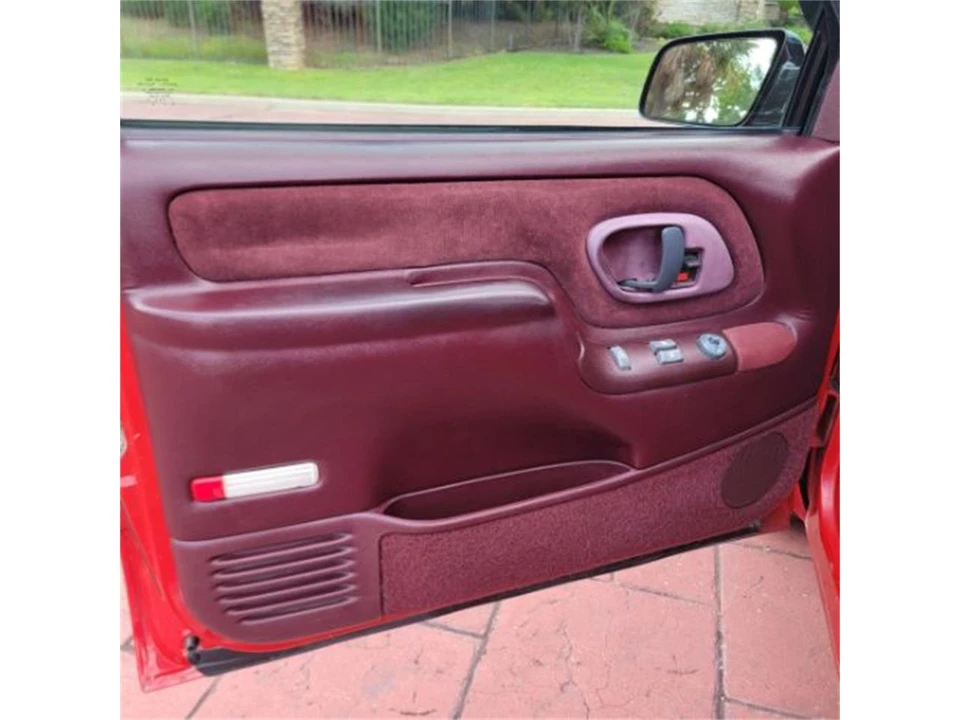 1995 Chevrolet C/K 4th Gen - Image 25 of 27