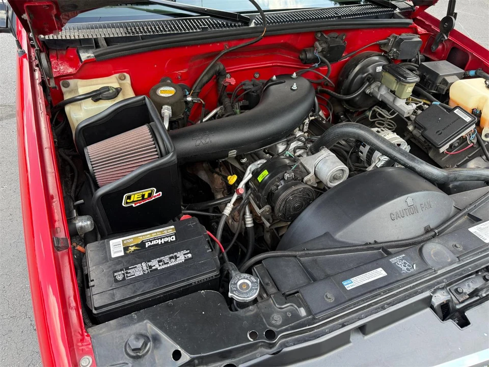 1995 Chevrolet C/K 4th Gen - Image 18 of 20
