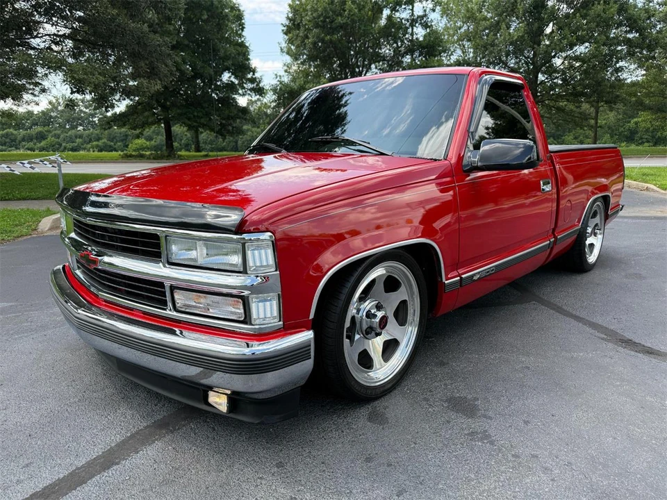 1995 Chevrolet C/K 4th Gen - Image 2 of 20
