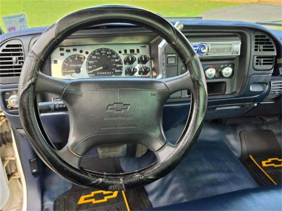 1995 Chevrolet C/K 4th Gen - Image 17 of 31