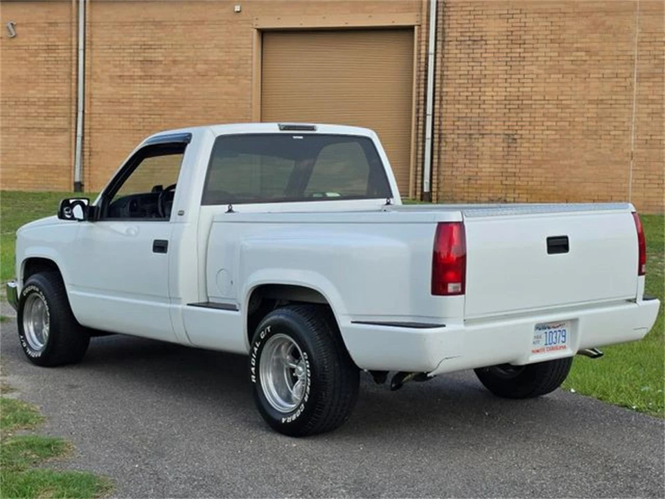 1995 Chevrolet C/K 4th Gen - Image 11 of 31