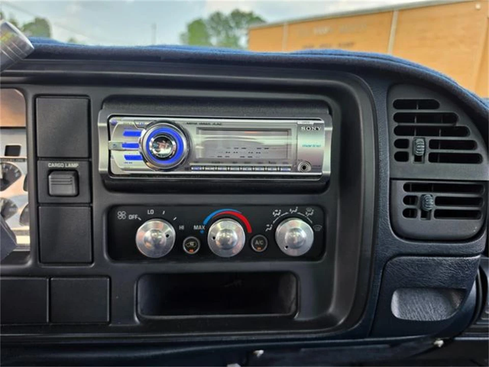 1995 Chevrolet C/K 4th Gen - Image 20 of 31