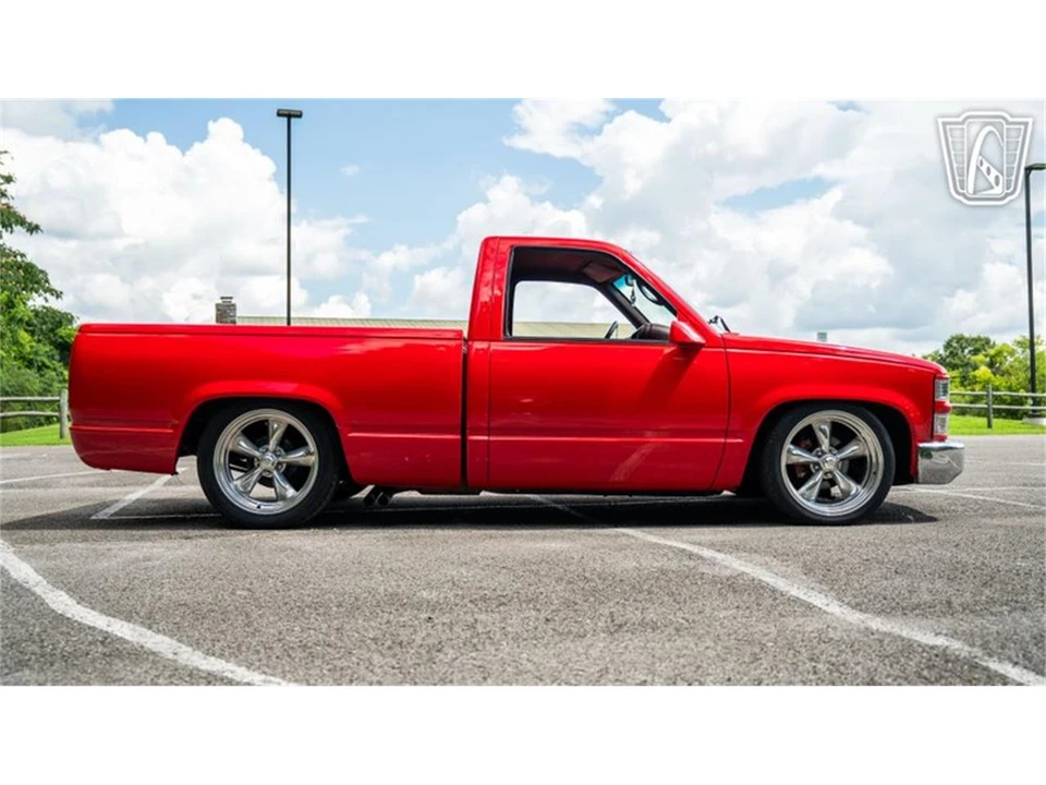 1995 Chevrolet C/K 4th Gen - Image 21 of 31