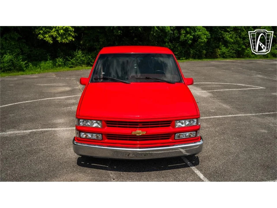 1995 Chevrolet C/K 4th Gen - Image 2 of 31