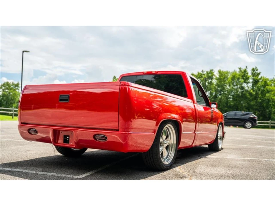 1995 Chevrolet C/K 4th Gen - Image 18 of 31