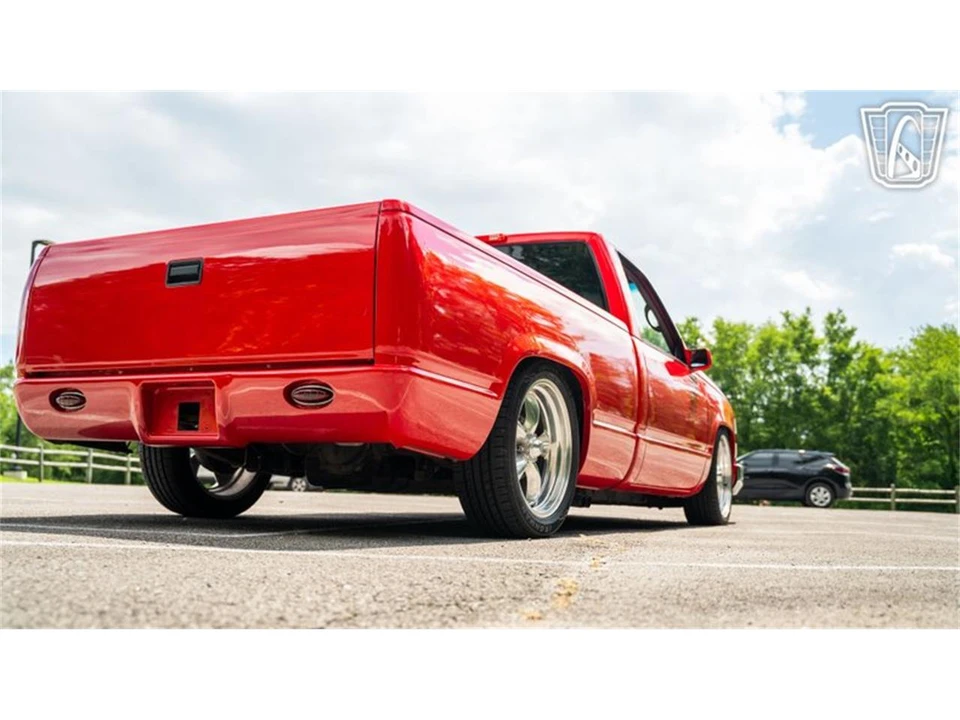 1995 Chevrolet C/K 4th Gen - Image 19 of 31