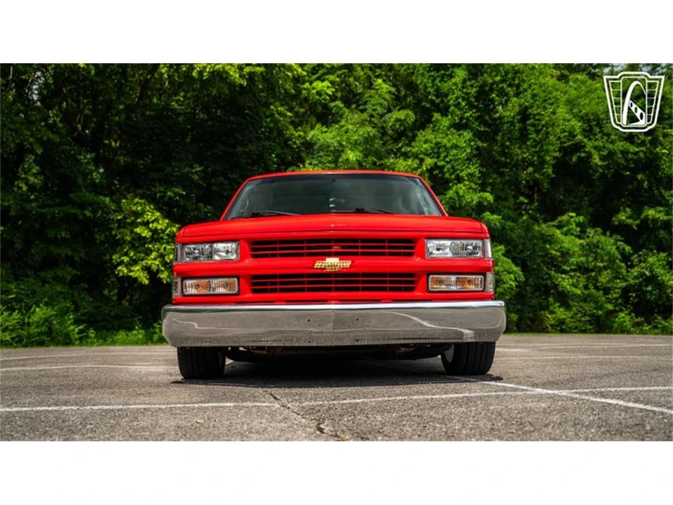1995 Chevrolet C/K 4th Gen - Image 4 of 31