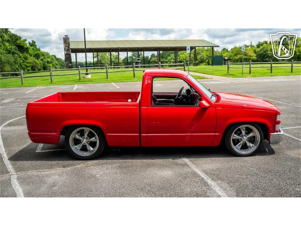 1995 Chevrolet C/K 4th Gen - Image 20 of 31