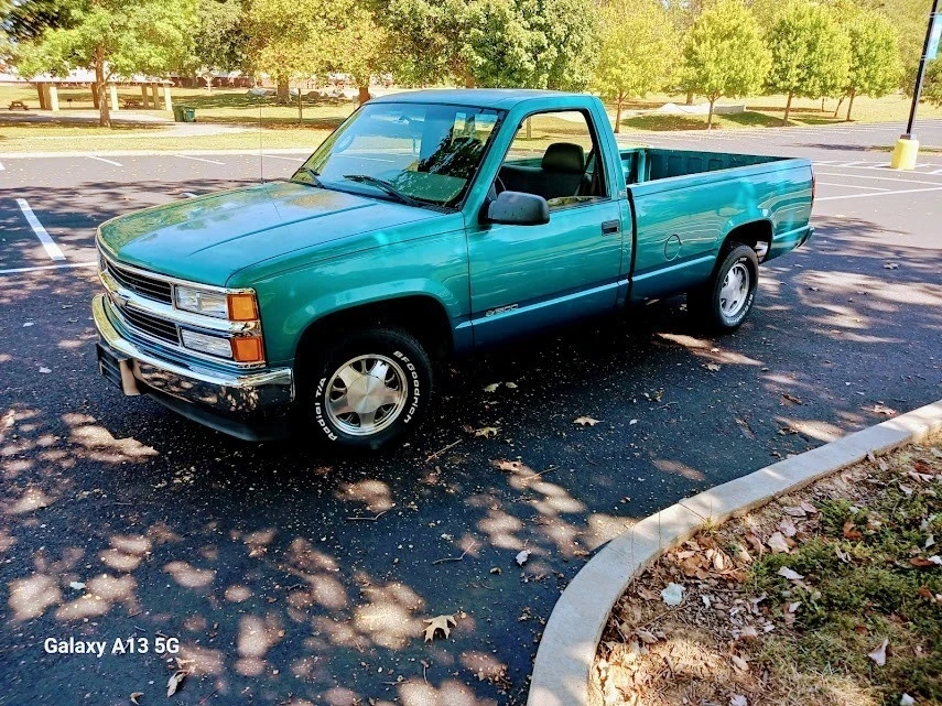 1995 Chevrolet C/K 4th Gen - Image 3 of 10