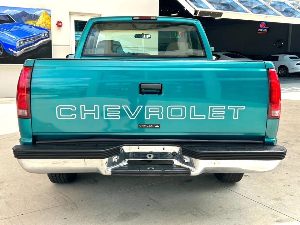 1995 Chevrolet C/K 4th Gen - Image 6 of 12