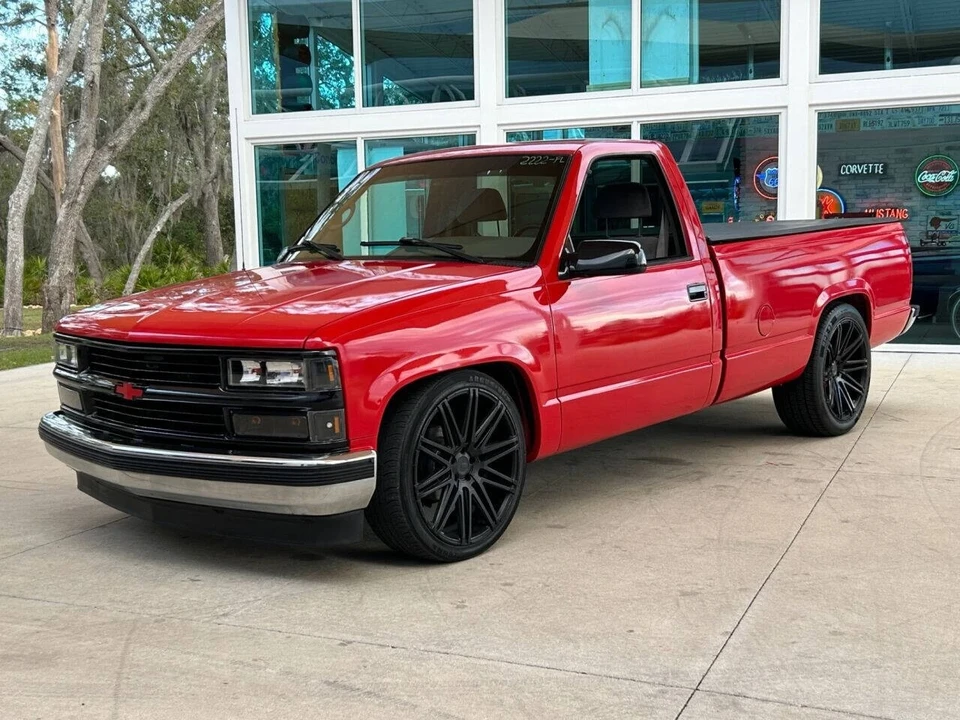 1995 Chevrolet C/K 4th Gen - Image 10 of 12