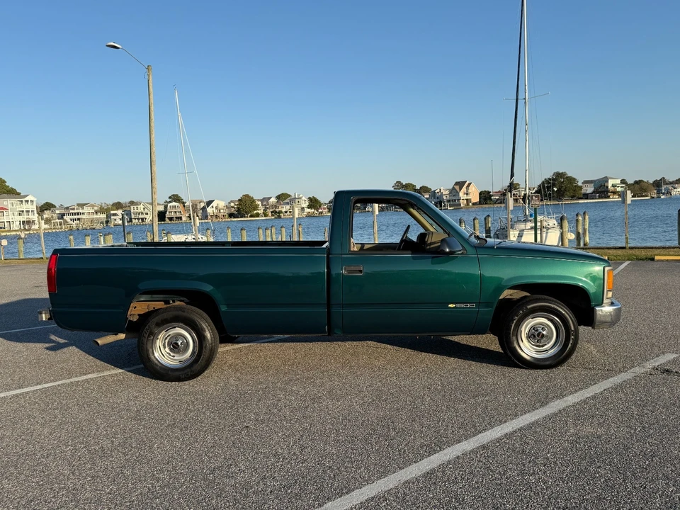 1995 Chevrolet C/K 4th Gen - Image 4 of 21
