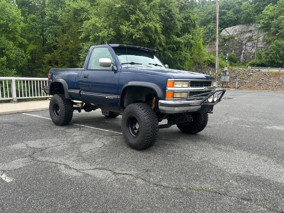1995 Chevrolet C/K 4th Gen - Image 2 of 19