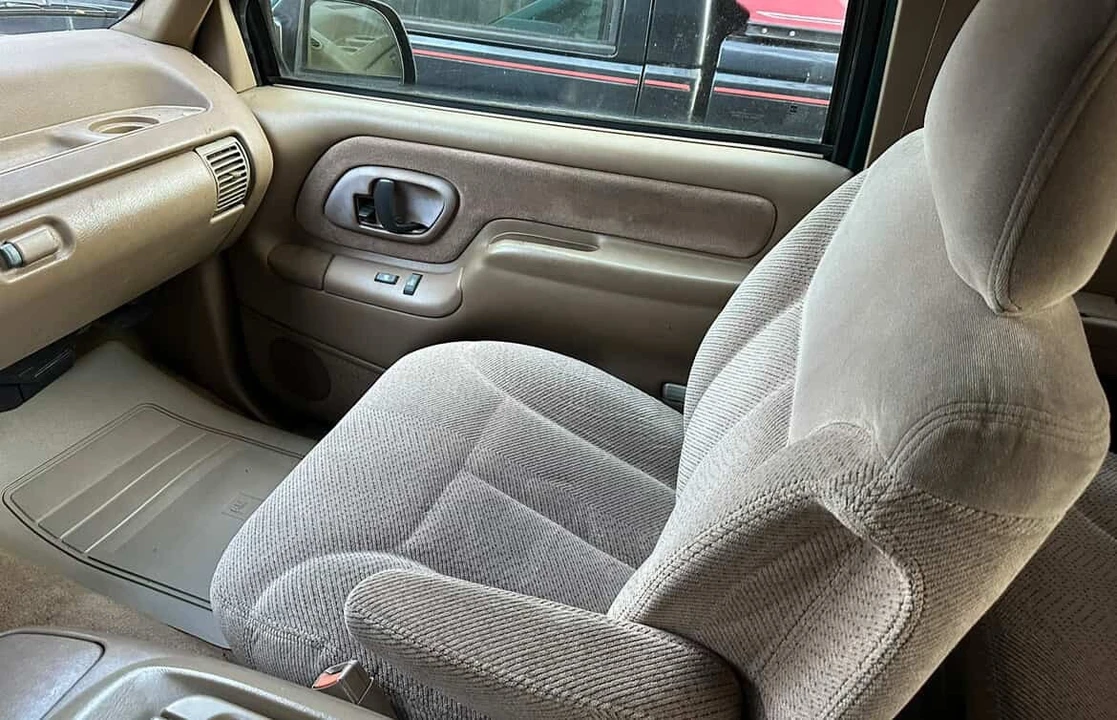 1995 Chevrolet C/K 4th Gen - Image 11 of 20