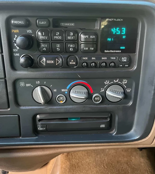 1995 Chevrolet C/K 4th Gen - Image 17 of 20