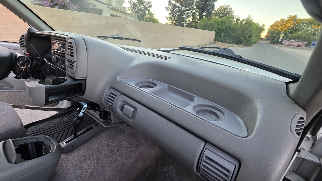 1995 Chevrolet C/K 4th Gen - Image 5 of 12