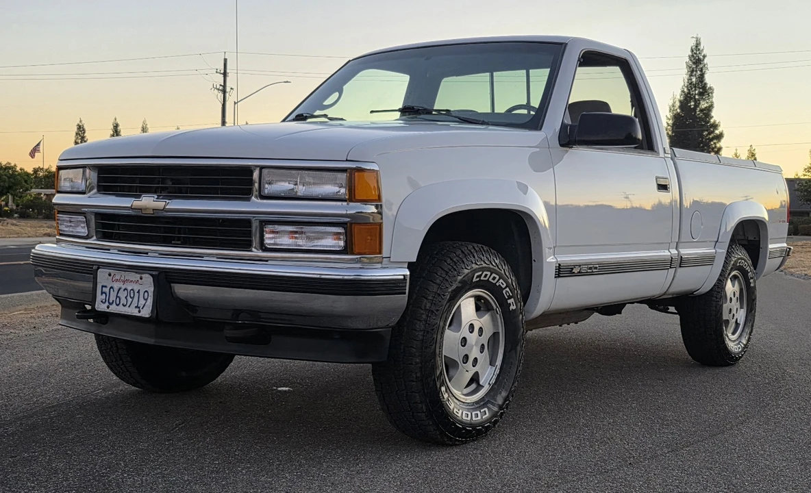 1995 Chevrolet C/K 4th Gen - Image 2 of 12