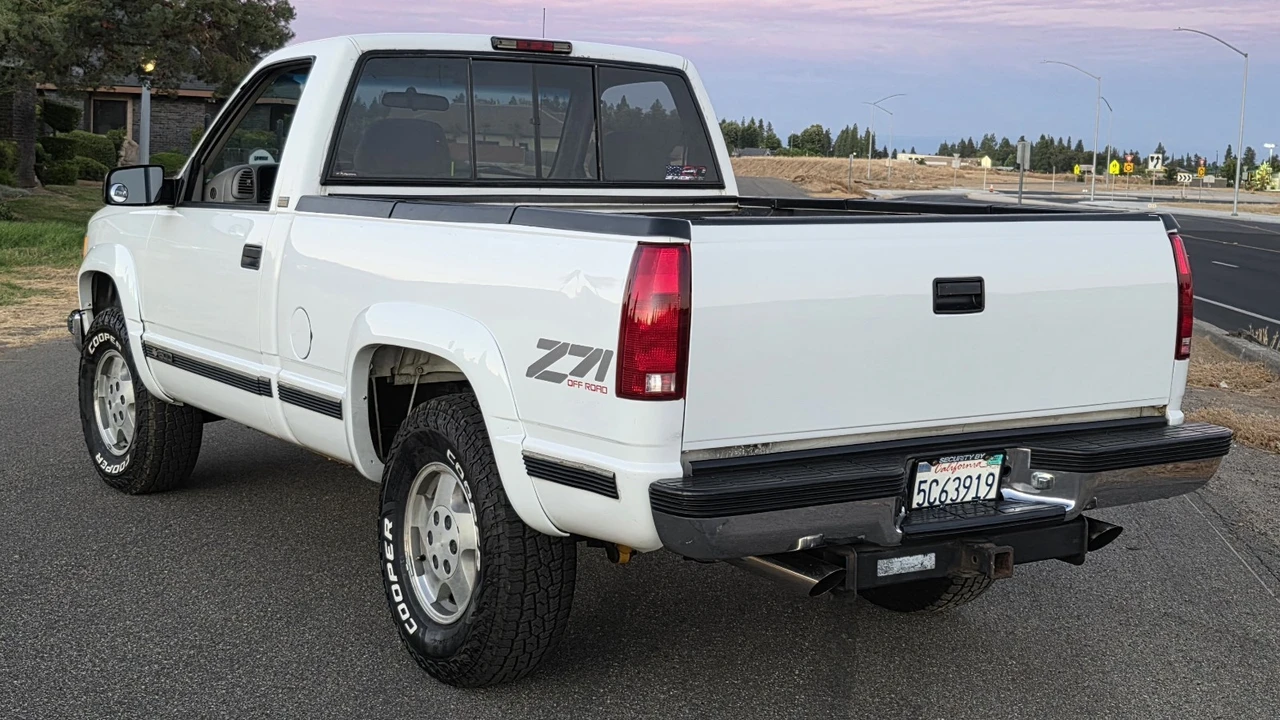 1995 Chevrolet C/K 4th Gen - Image 3 of 12