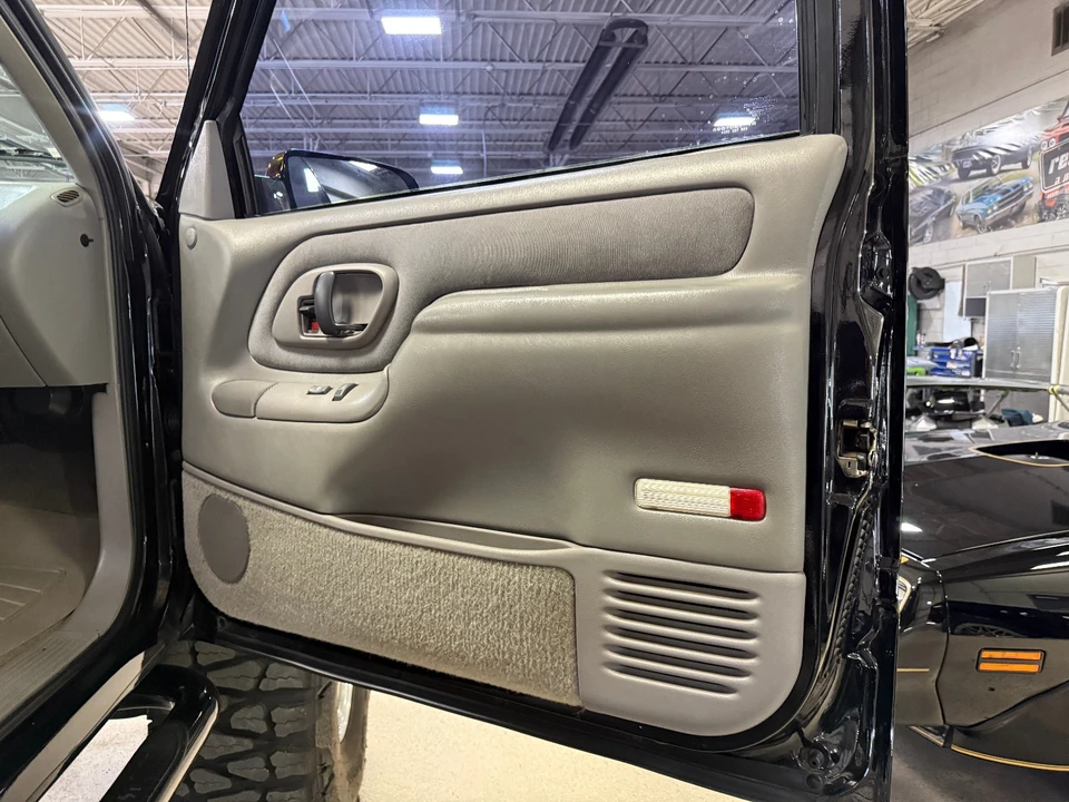 1995 Chevrolet C/K 3rd Gen - Image 13 of 21