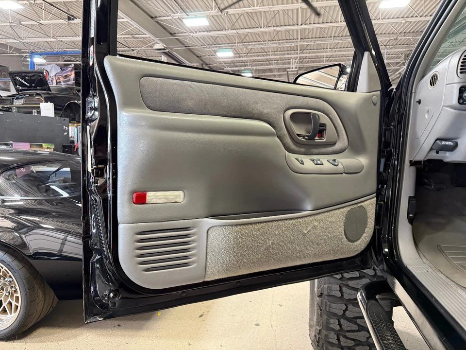 1995 Chevrolet C/K 3rd Gen - Image 12 of 21