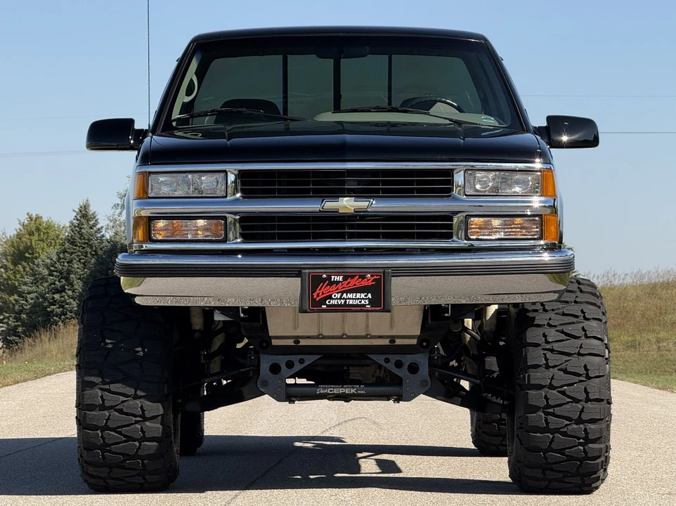 1995 Chevrolet C/K 4th Gen - Image 2 of 31