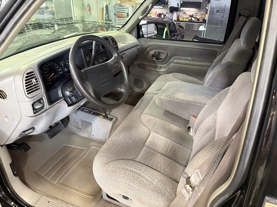 1995 Chevrolet C/K 4th Gen - Image 11 of 21