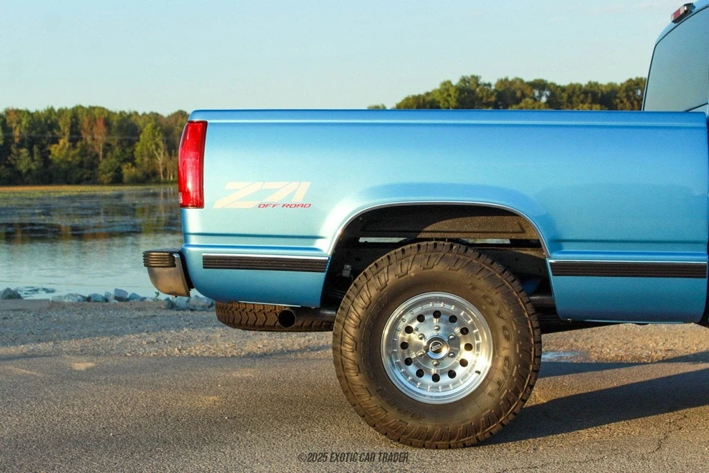 1995 Chevrolet C/K 4th Gen - Image 10 of 12
