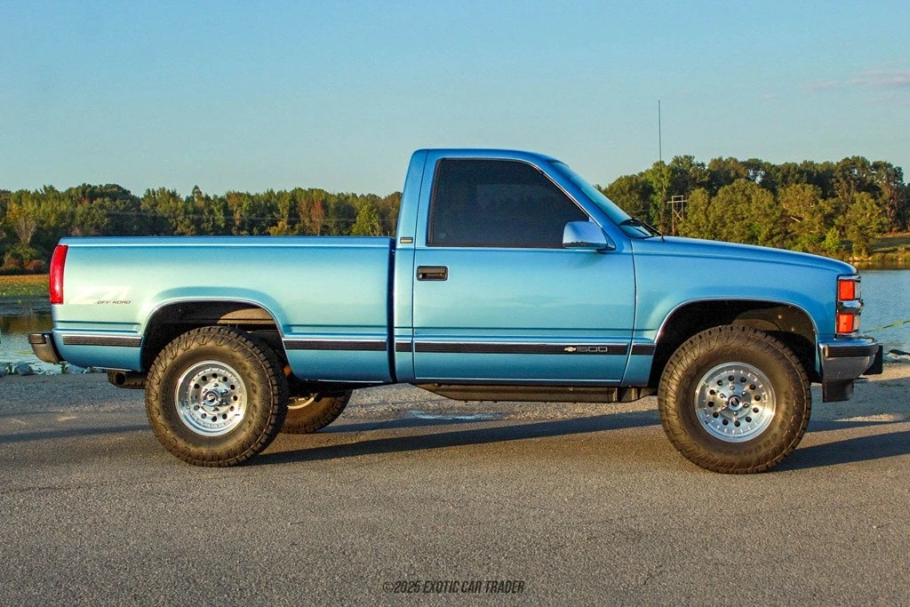 1995 Chevrolet C/K 4th Gen - Image 9 of 12